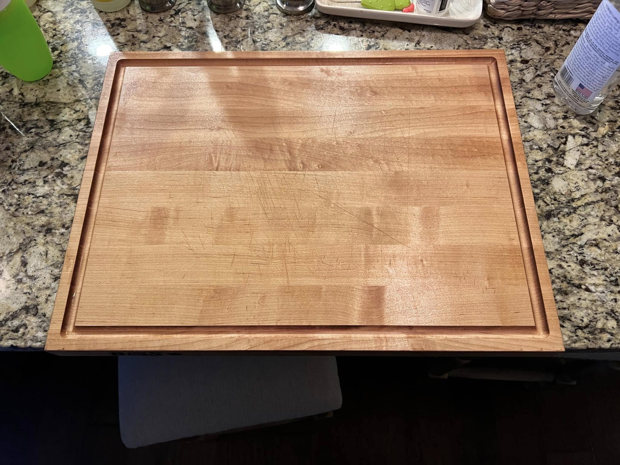 Finished cutting board, top view